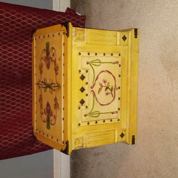 Vintage Chinese Painted Blanket Chest - Picture 1 of 6